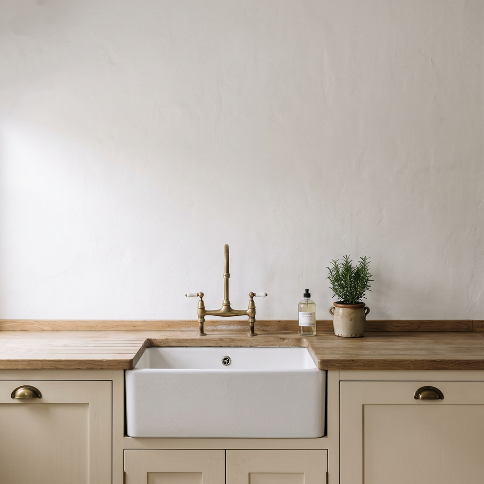 Pippa | Vintage Ditsy Striped Daisies Wallpaper by Claret & Key